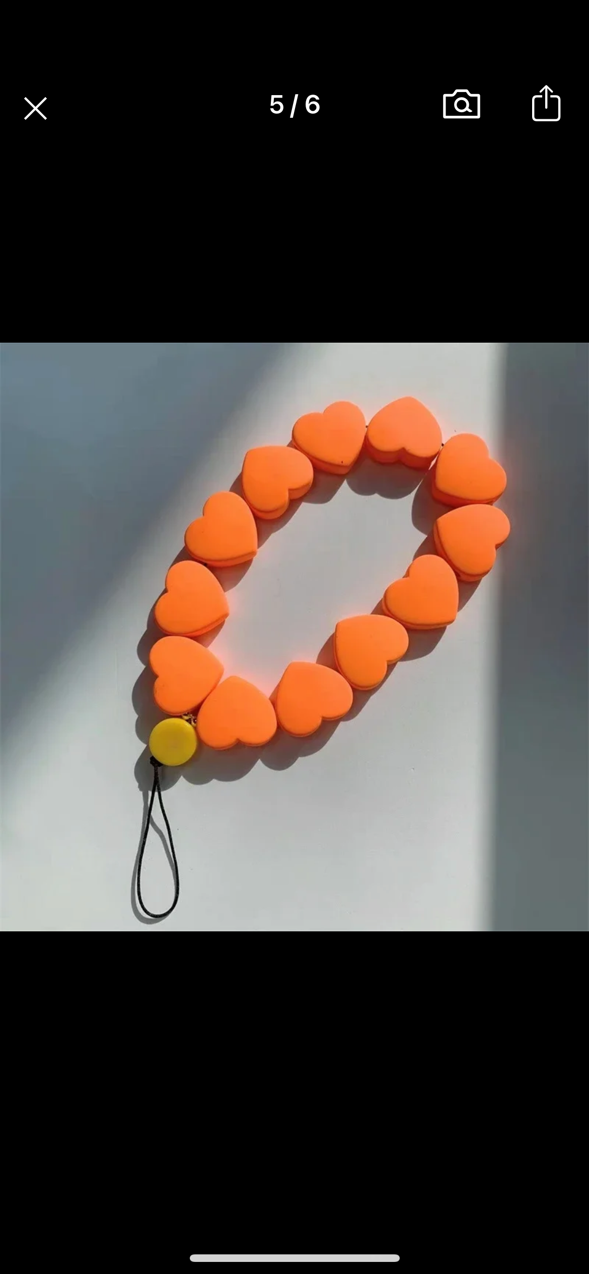 Love strap تعليقة القلب