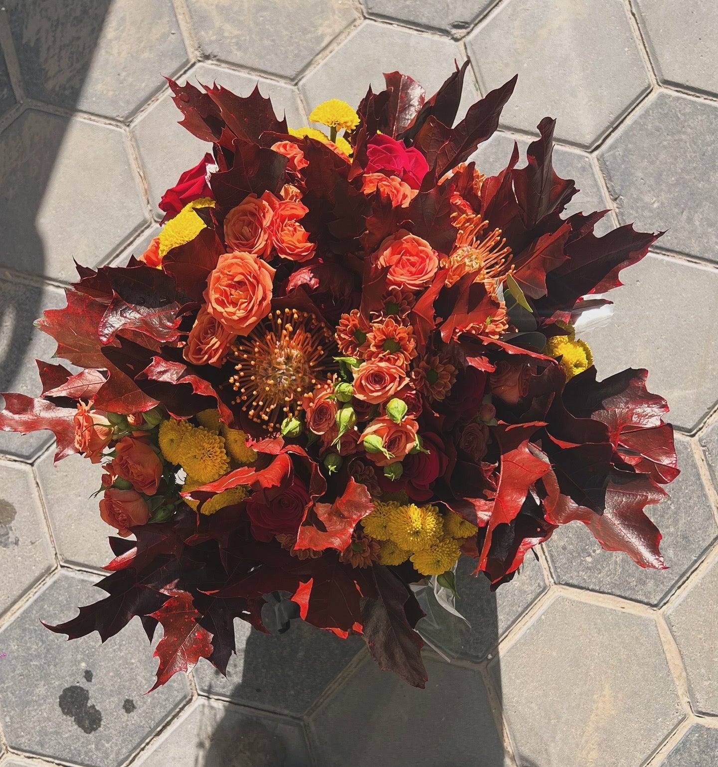 Autumn flower arrangement 🍂