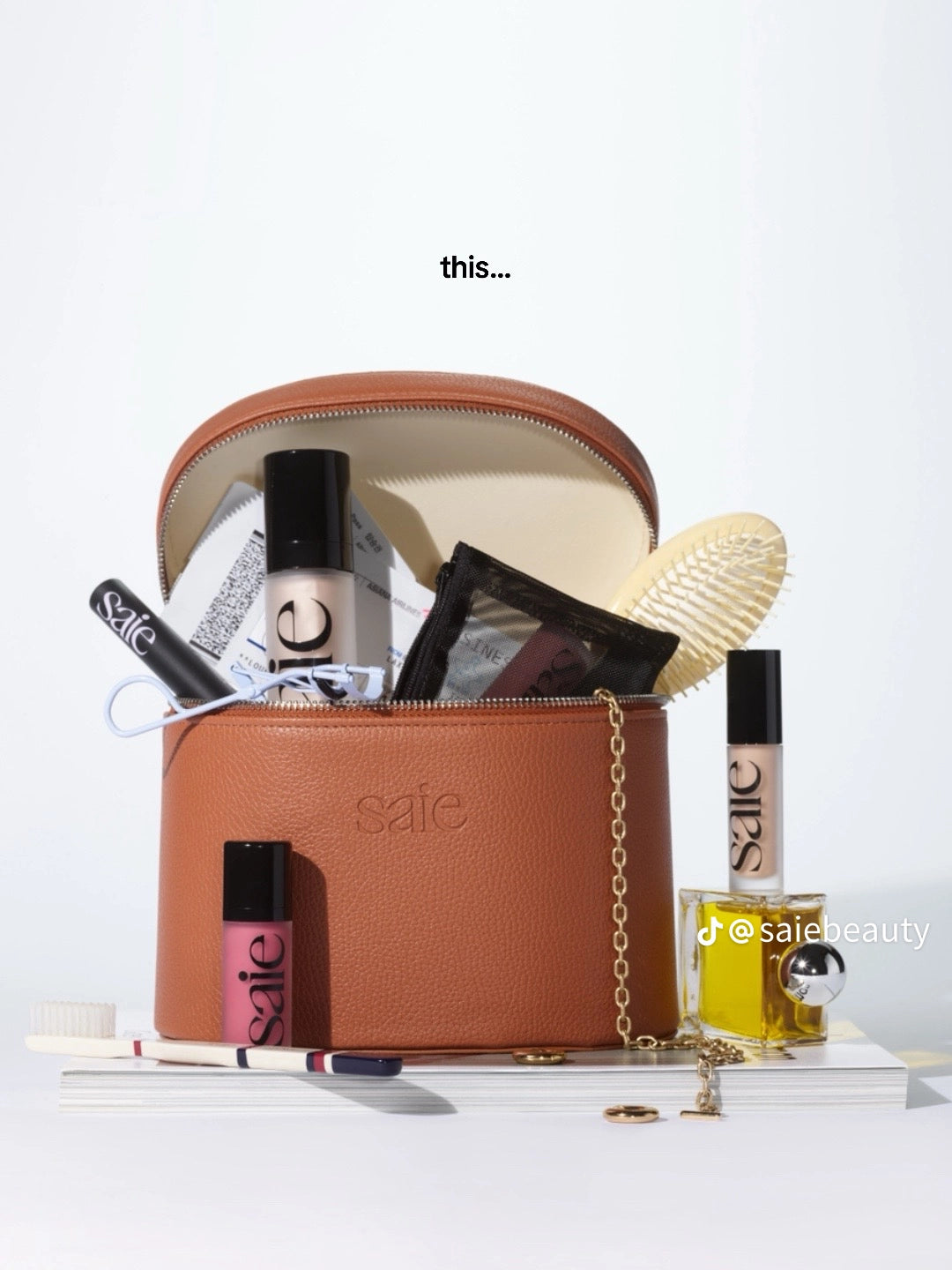 Saie make up bag