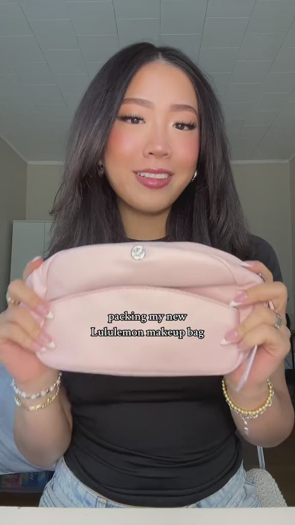 Lululemon pink pouch – Moments