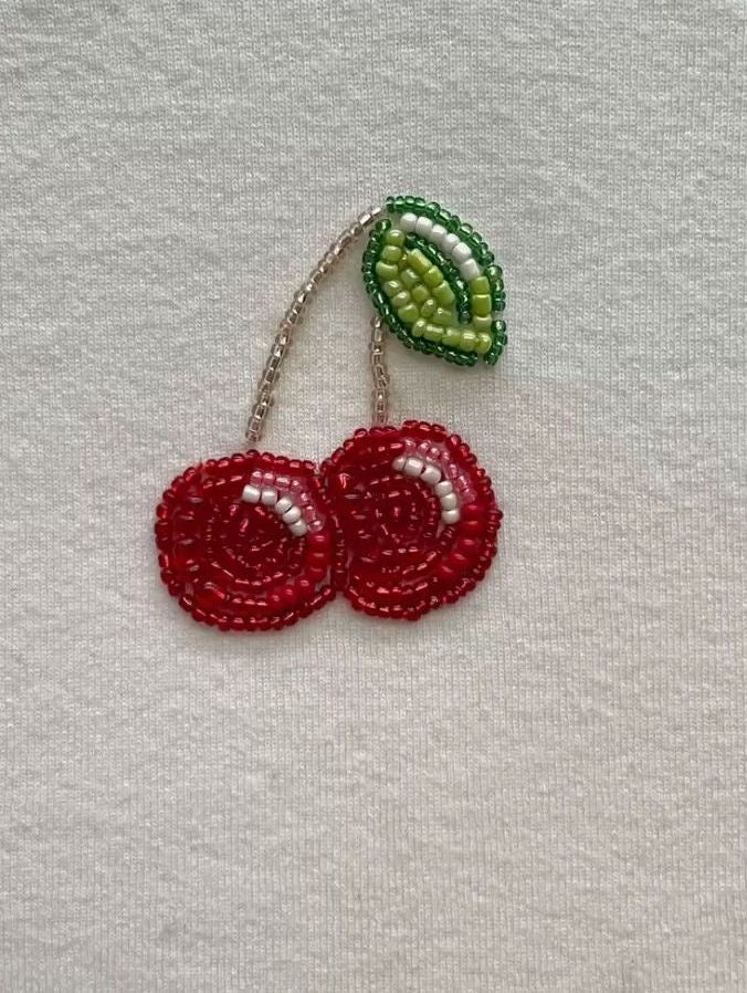 Beaded embroidery workshopورشه شك الخرز 🪡 🧵