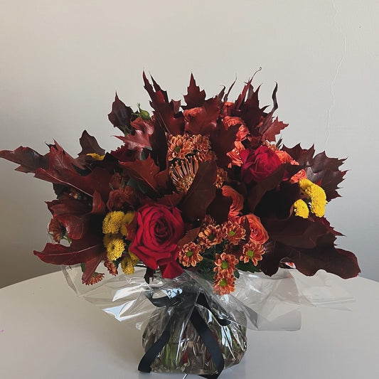 Autumn flower arrangement 🍂