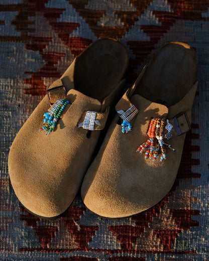 Shoes decorating