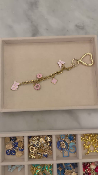 Charms bar